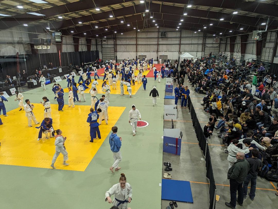 The mats at the Pacific Open